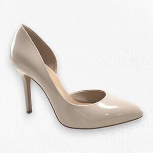 BCBG Paris Jaze Light Beige Patent Leather D’Orsay Pumps 9B / 39 Classic Heels